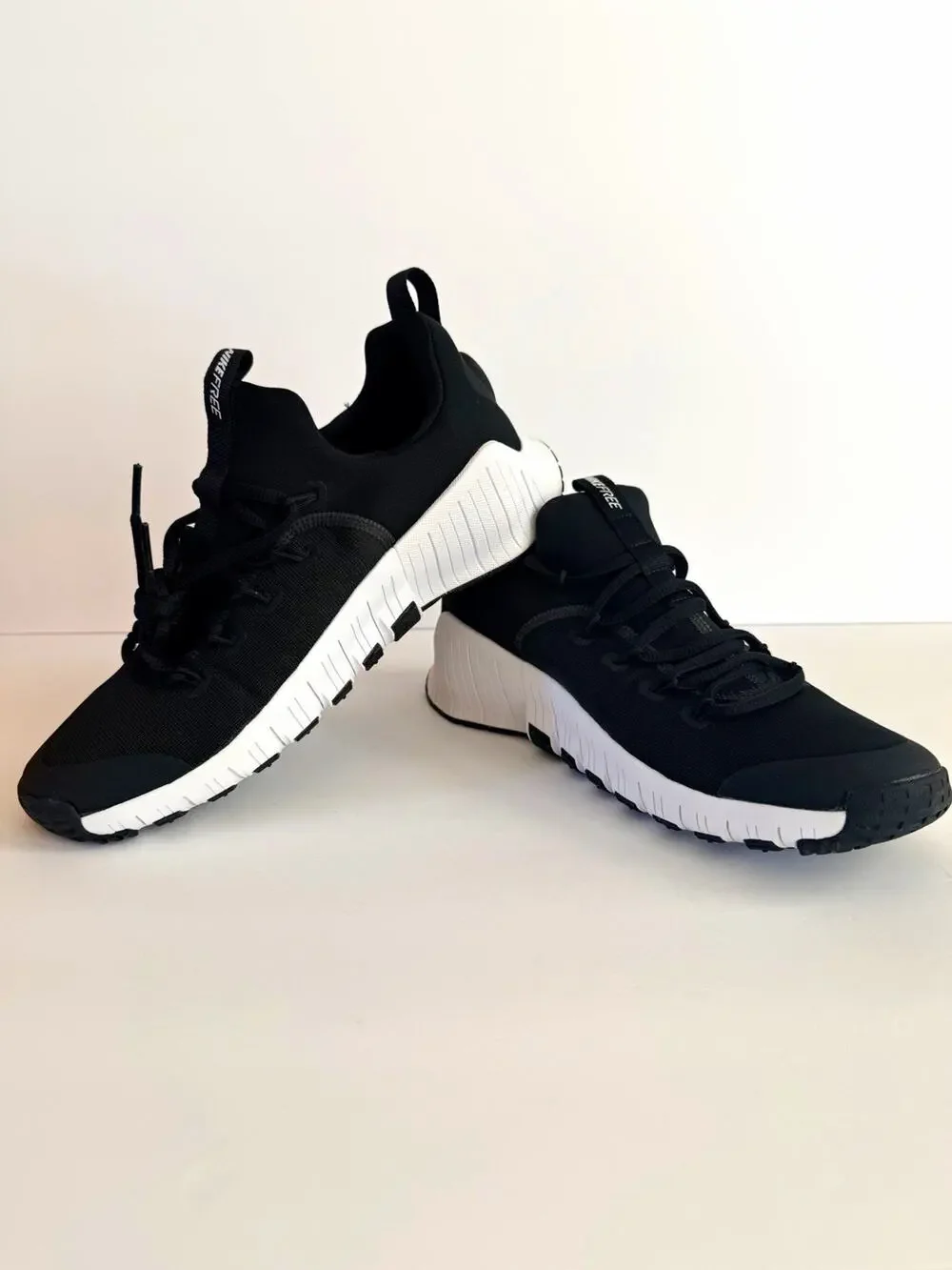 Nike Free Metcon 6 Athletic Sneakers Black/White US W10/M8.5
